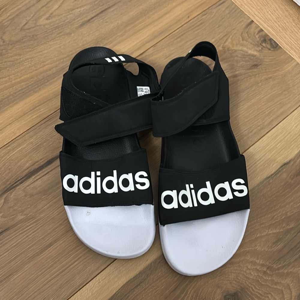 Adidas Adilette Adjustable Strap Sandle Black & White size 11